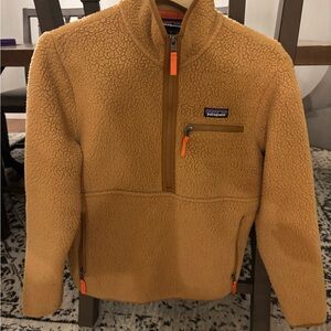 Patagonia Women’s Retro Pile Marsupial Fleece Jacket
